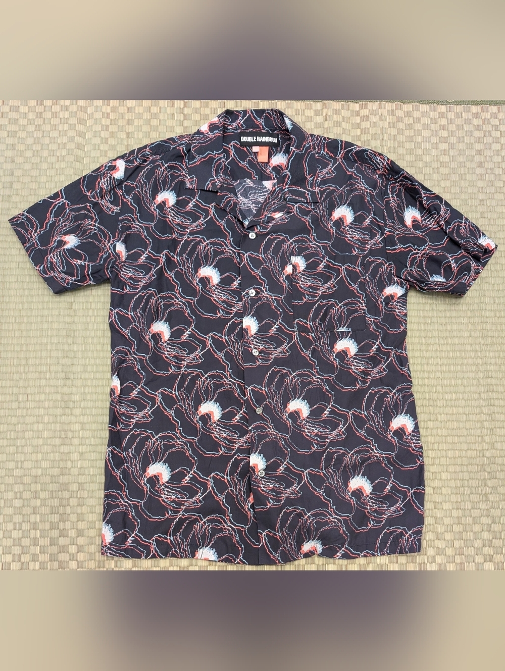 RARE Double Rainbouu 3D Effect Print Hawaiian Shirt Men's Size XS